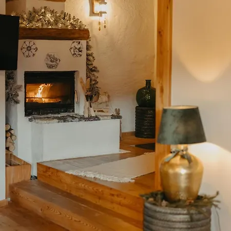 Chalet Odomi Maso Nel Bosco - Eleganza E Relax Nella Natura